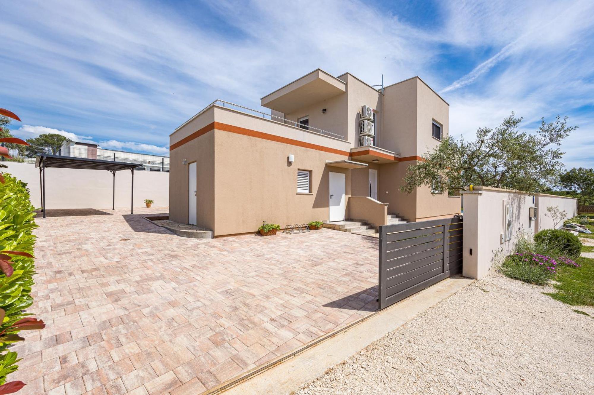 Villa Sunny Olive Peroj Exterior photo